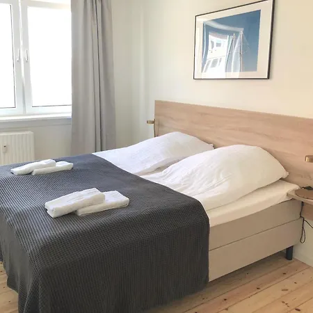 Great Refurbished 2-bed In Amager Island Копенгаген