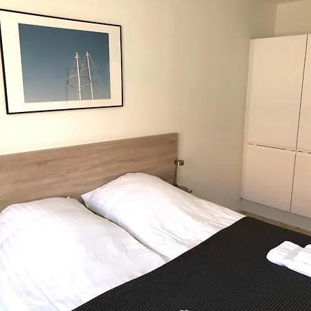 Апартаменты Great Refurbished 2-bed In Amager Island *